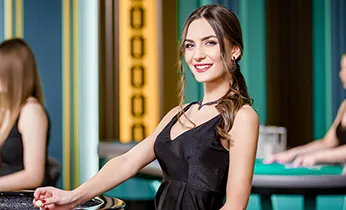 Hình ảnh đội ngũ chuyên gia của ok789 đăng nhập đang làm việc cùng nhau, thể hiện sự chuyên nghiệp và hợp tác